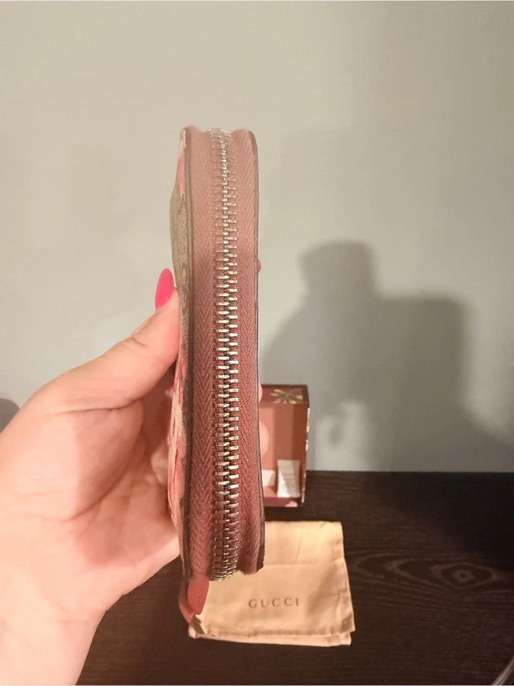 Gucci GG Supreme Zip Around Wallet w/ Pink Floral Accents, Box & Dusty Included